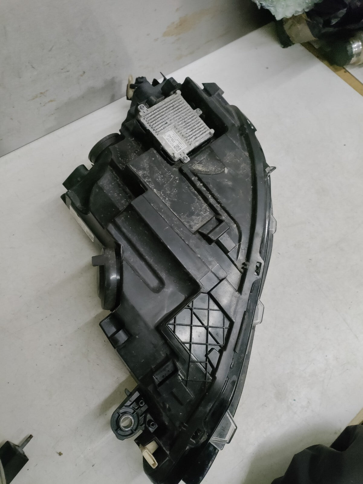 2022 VW VOLKSWAGEN GOLF MK8 OSF DRIVER FRONT HEADLIGHT DAMAGED TABS 5H2941006C