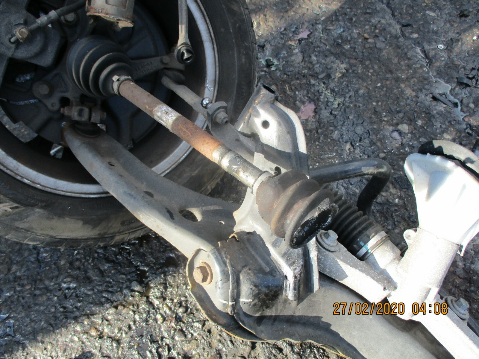 FORD B MAX 1.6 PETROL 2017 COMPLETE FRONT SUB FRAME AXLE DISC HUB SHOCK SPRING