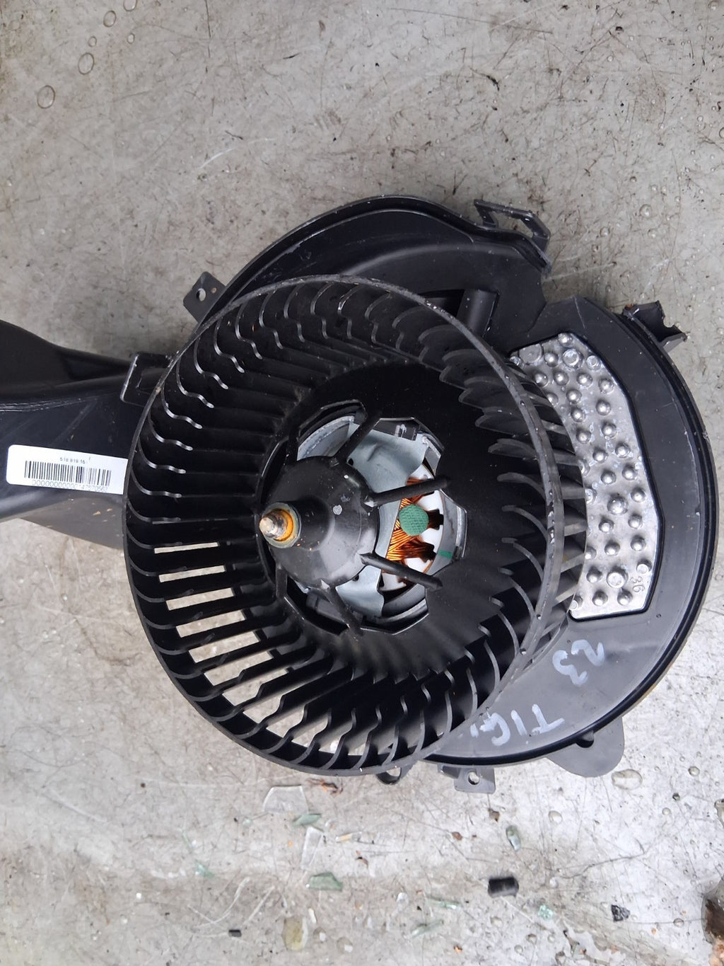 VW VOLKSWAGEN TIGUAN MK2 HEATER BLOWER MOTOR FAN 5WC819021