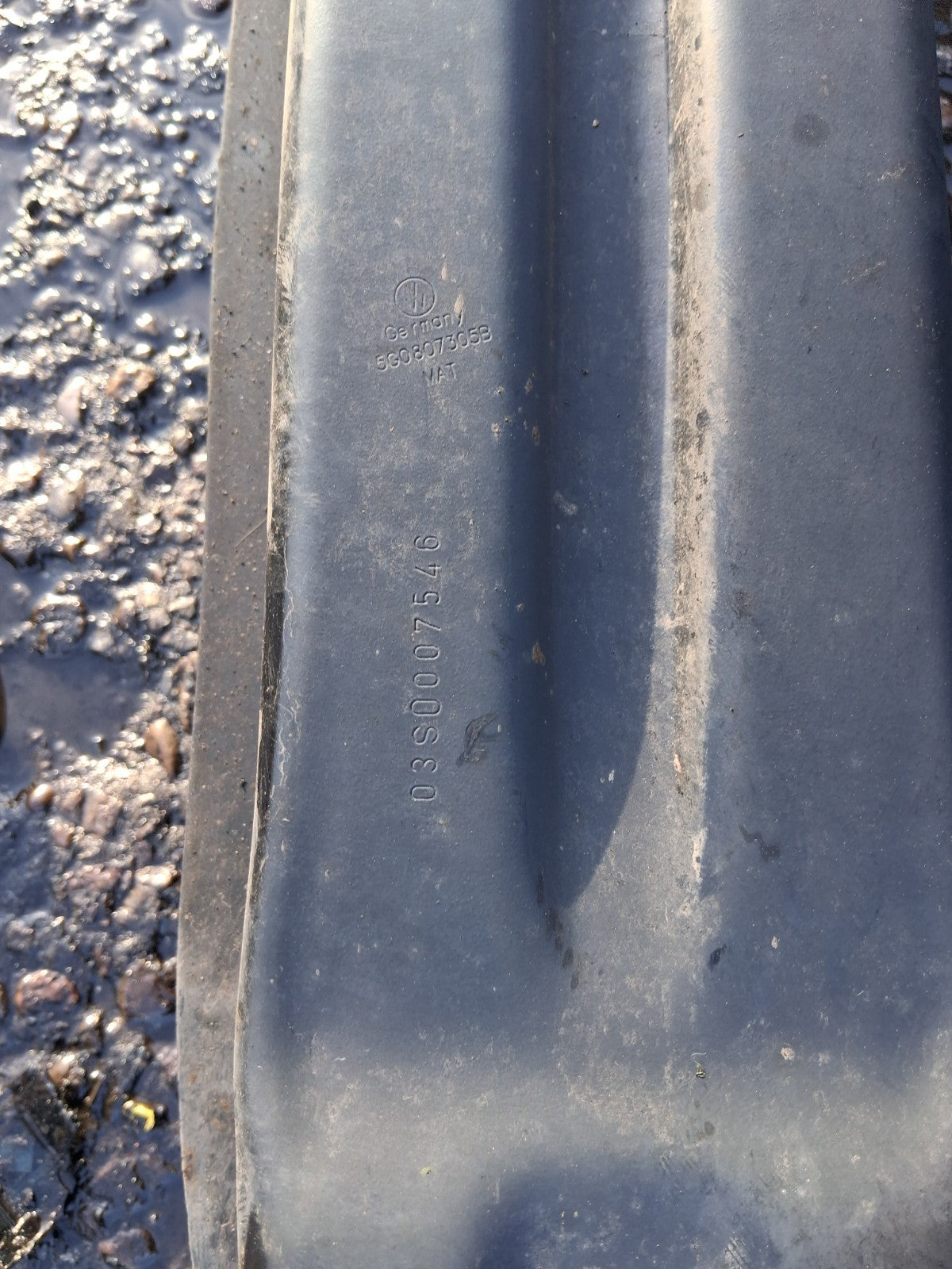 VW VOLKSWAGEN GOLF MK7 2013 REAR BUMPER REINFORCING CRASH BAR