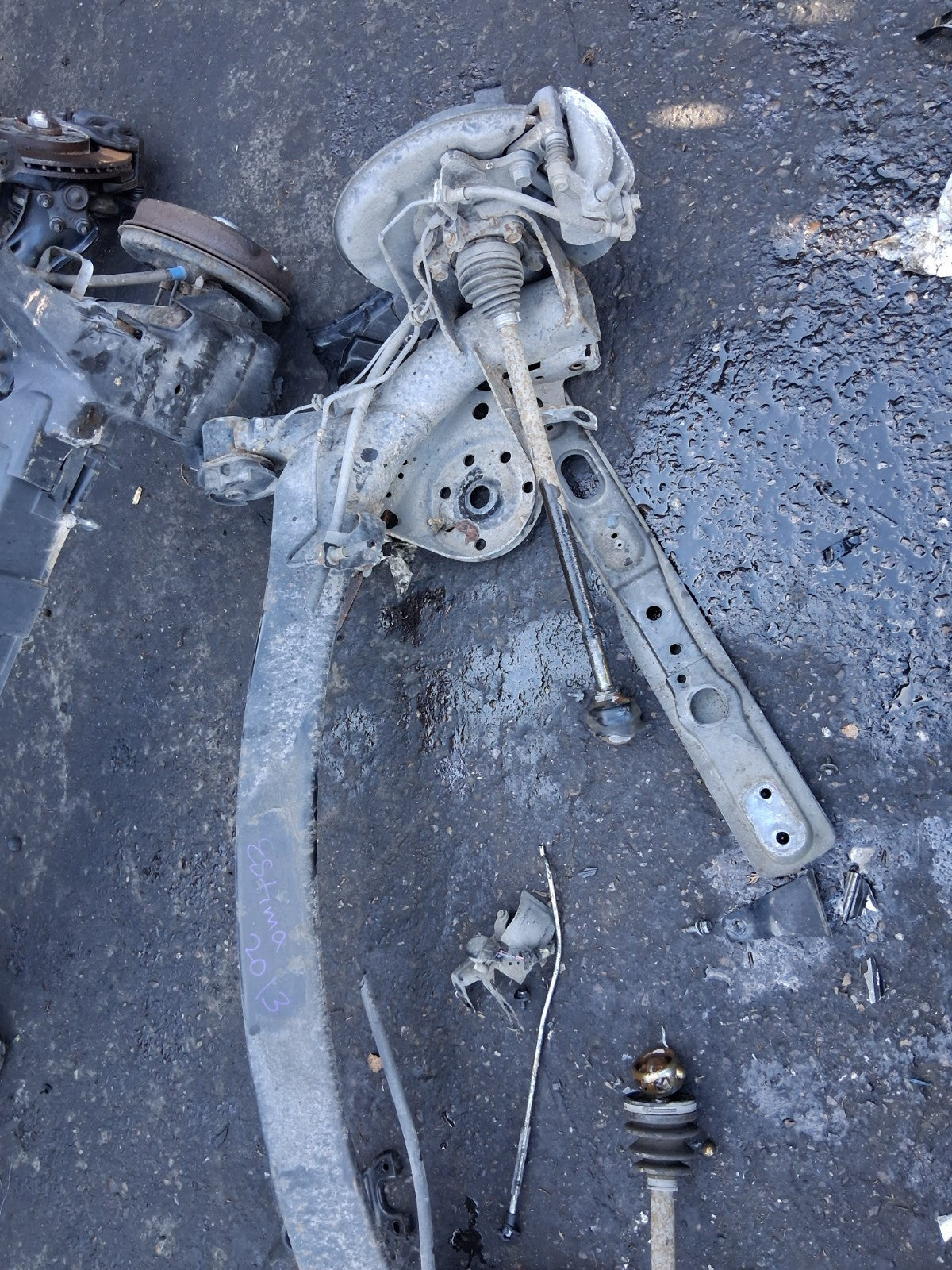 2013 TOYOTA ESTIMA MK3 HYBRID COMPLETE REAR AXLE DISC TYPE CALIPER