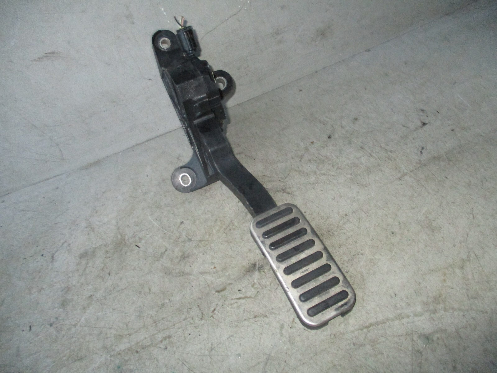 KIA CEED MK3 2019 ACCELERATOR THROTTLE PEDAL 32700G4930