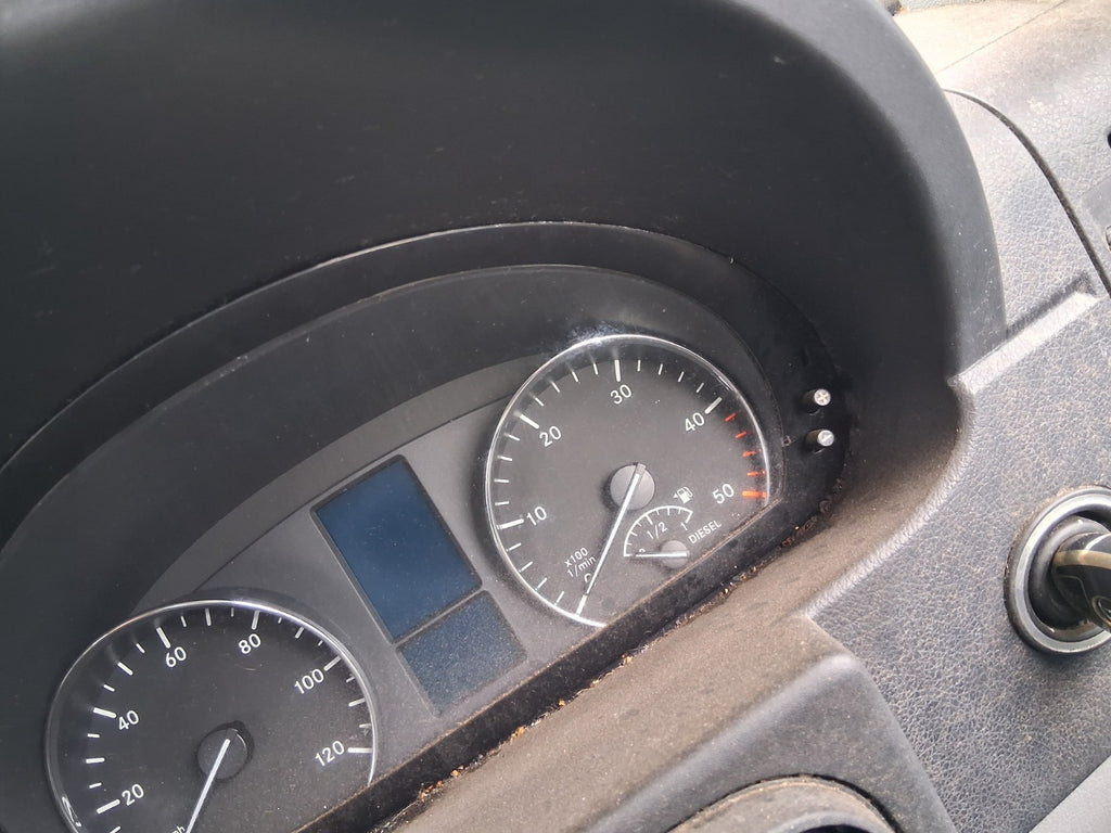 2016 MERCEDES SPRINTER MK2 W906 2.1 DIESEL SPEEDO SPEEDOMETER INSTRUMENT CLUSTER