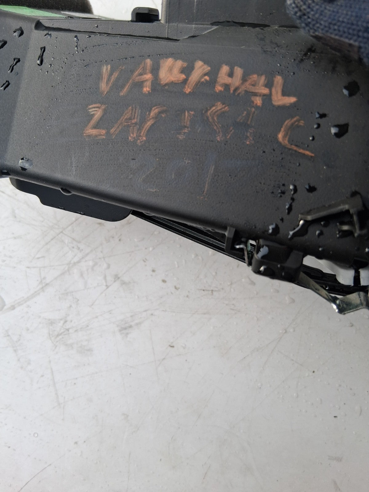 2017 VAUXHALL ZAFIRA C DASHBOARD AIR VENT DRIVER SIDE NEAR SIDE NSF 13432405