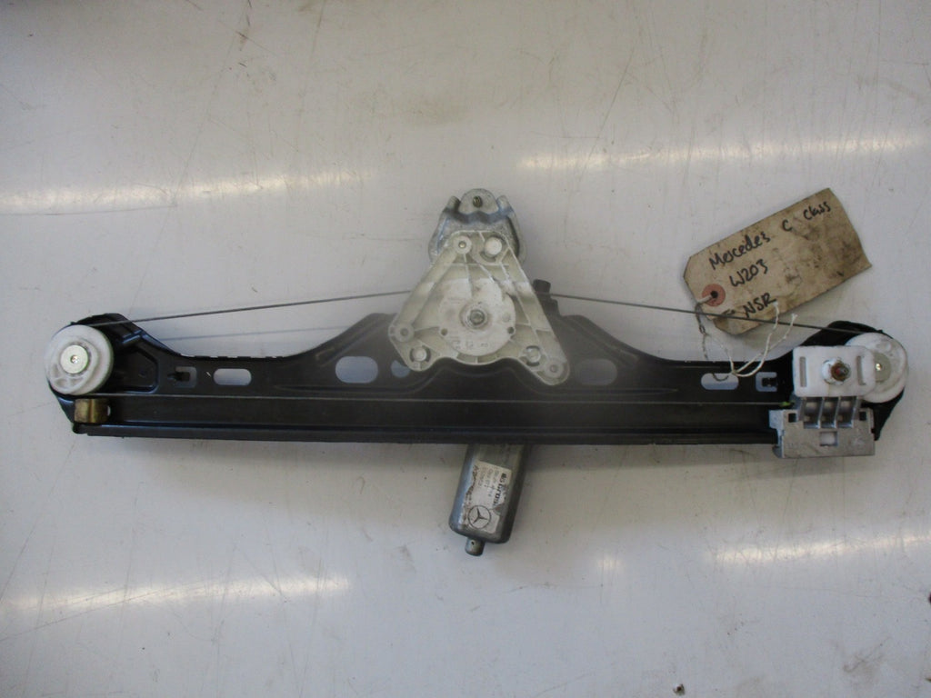 MERCEDES C CLASS W203 2003 NSR PASSENGER REAR WINDOW REGULATOR MOTOR A2038202942
