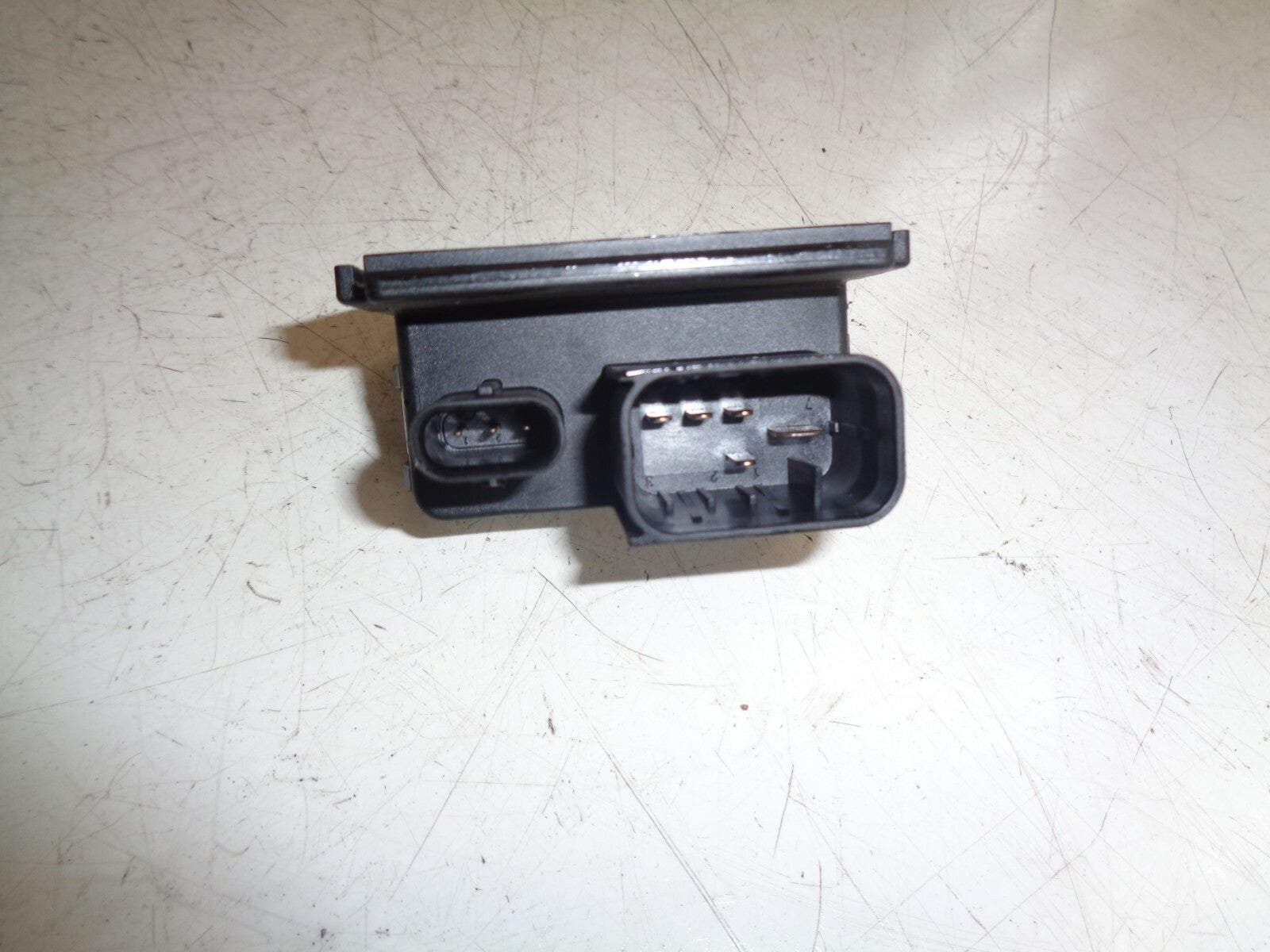 BMW 3 SERIES 2017 F30 F31 M SPORT 2.0 DIESEL GLOW PLUG CONTROL MODULE 8514120