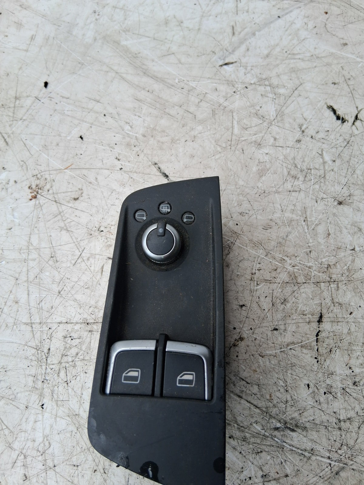 2017 AUDI A1 DOOR OSF DRIVER SIDE FRONT WINDOW CONTROL SWITCH