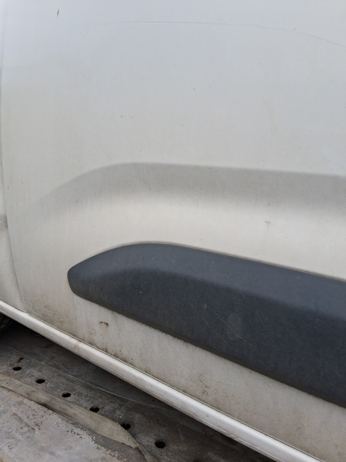 2020 VAUXHALL COMBO E MK4 NSF PASSENGER SIDE FRONT BARE LEFT DOOR WHITE K2E0