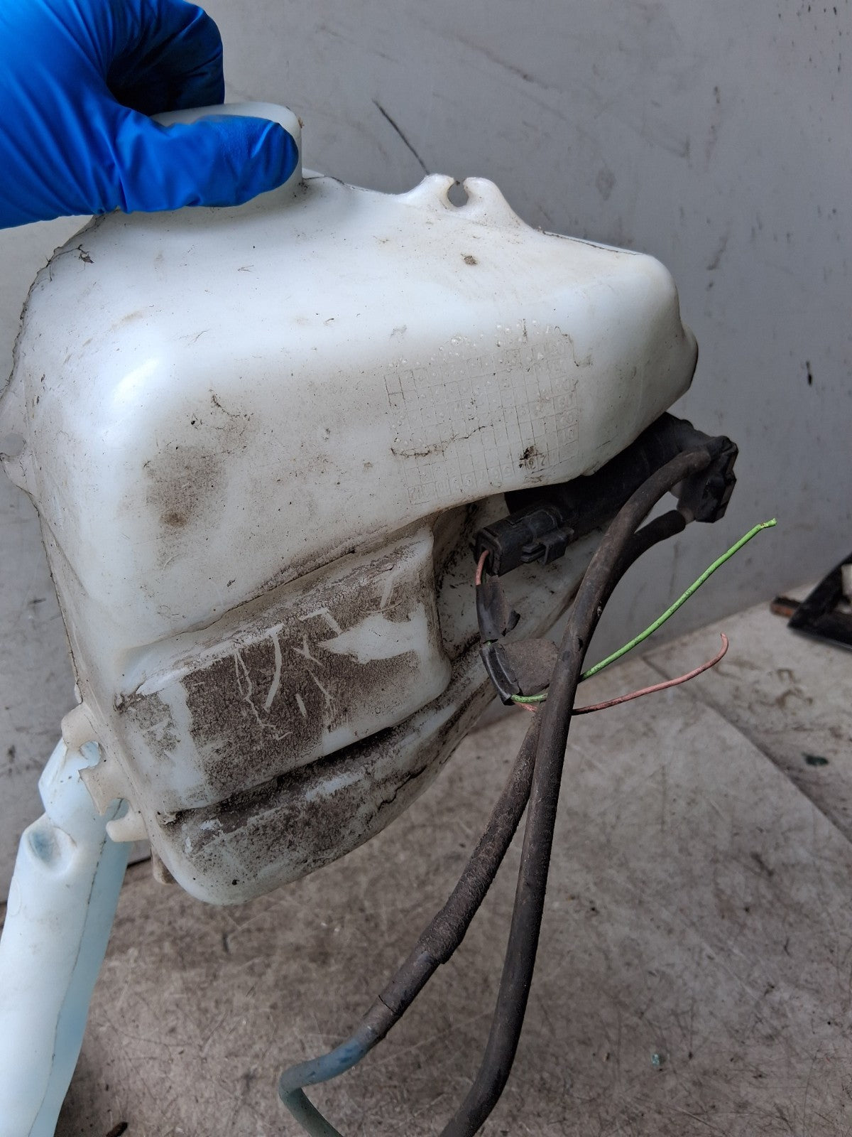 2008 CITROEN C2 WASHER BOTTLE TANK 968024898001
