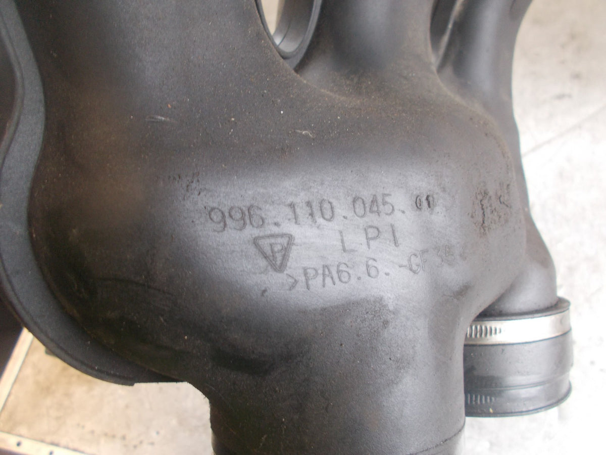 PORSCHE BOXSTER S 996 1997-04 3.2 (M96.21) NS PASSENGER SIDE INTAKE MANIFOLD