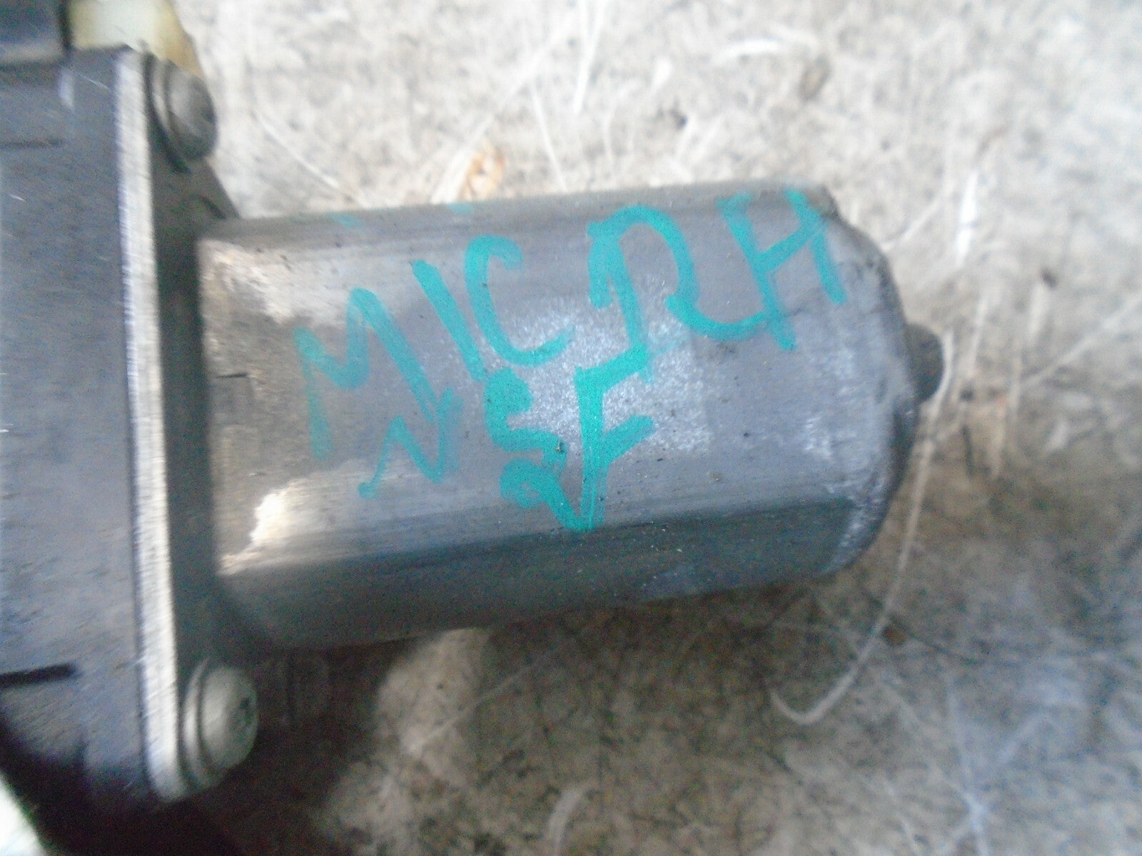 NISSAN MICRA 2014 MK4 NSF FRONT PASSENGER SIDE WINDOR MOTOR REGULATOR 807011HB2A