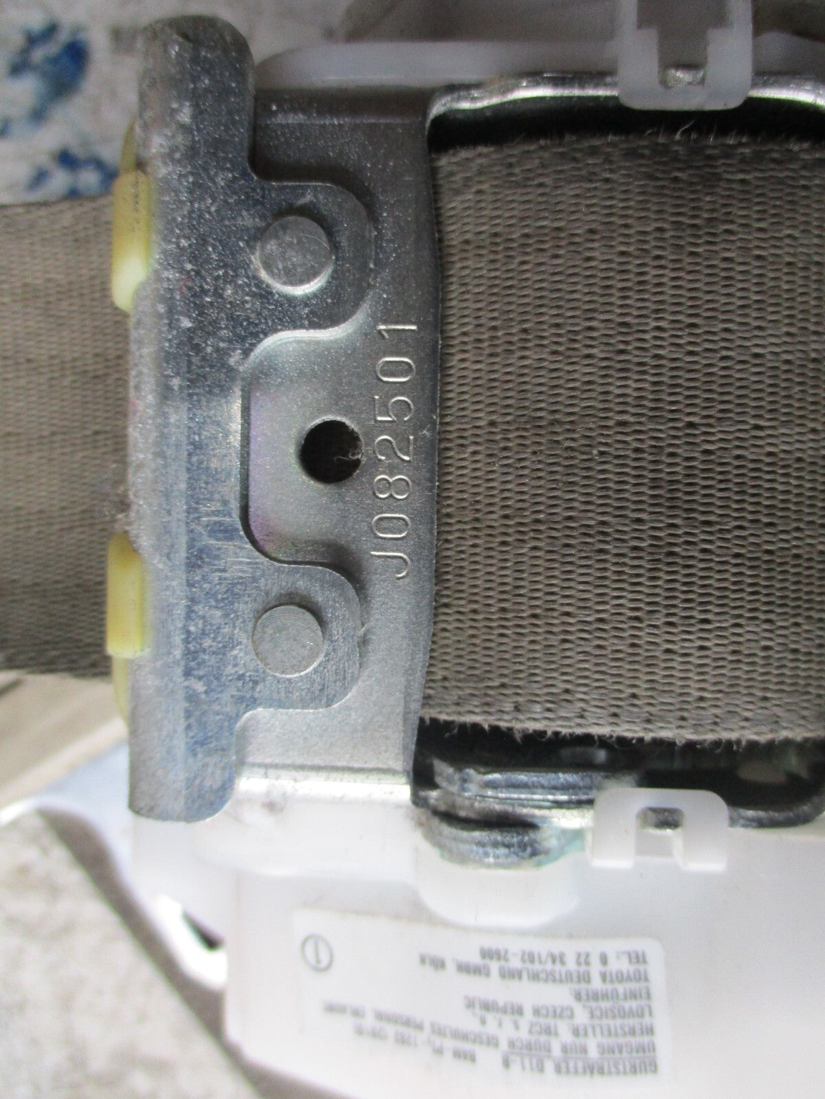TOYOTA AVENSIS MK3 2010 OSF DRIVER SIDE FRONT SEAT BELT 7P1510P