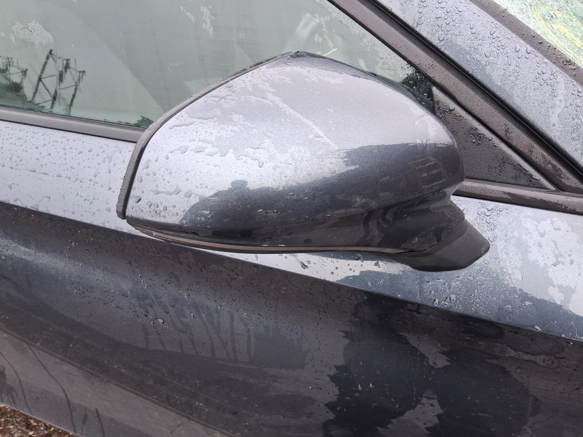 2022 SEAT LEON MK4 OSF DRIVER SIDE FRONT RIGHT ELECTRIC WING MIRROR GREY