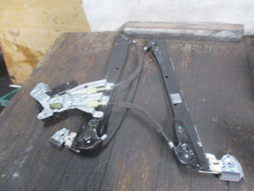 VAUXHALL MERIVA B 2011 NSF PASSENGER SIDE FRONT WINDOW MOTOR REGULATOR