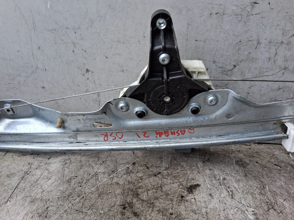 2020 NISSAN QASHQAI J11 MK2 OSR DRIVER SIDE WINDOW MOTOR REGULATOR 80701HV00C