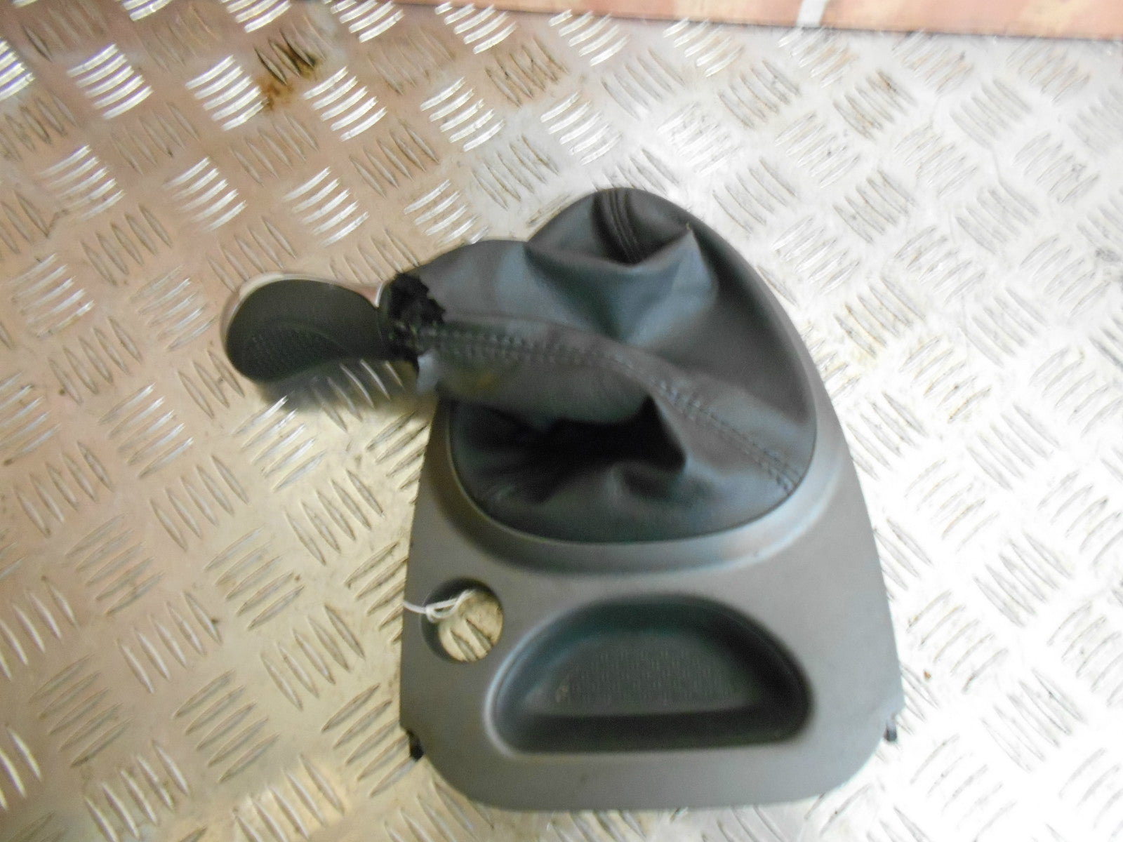 CITROEN C5 2005 GEARSTICK KNOB, GAITER & SURROUND 9632615077