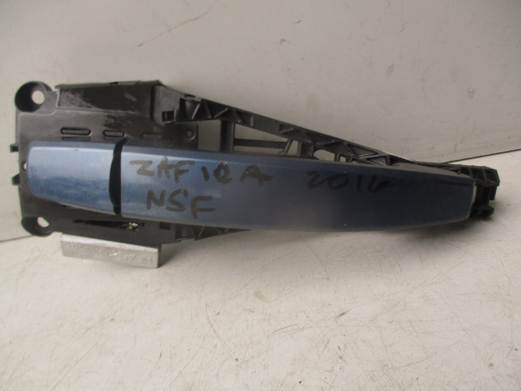 2016 VAUXHALL ZAFIRA C NSF PASSENGER SIDE FRONT LEFT EXTERIOR DOOR HANDLE