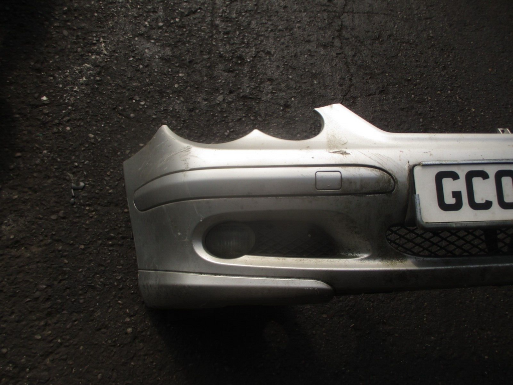 2002 MERCEDES C CLASS COUPE CL203 FRONT BUMPER WITH GRILLES SILVER