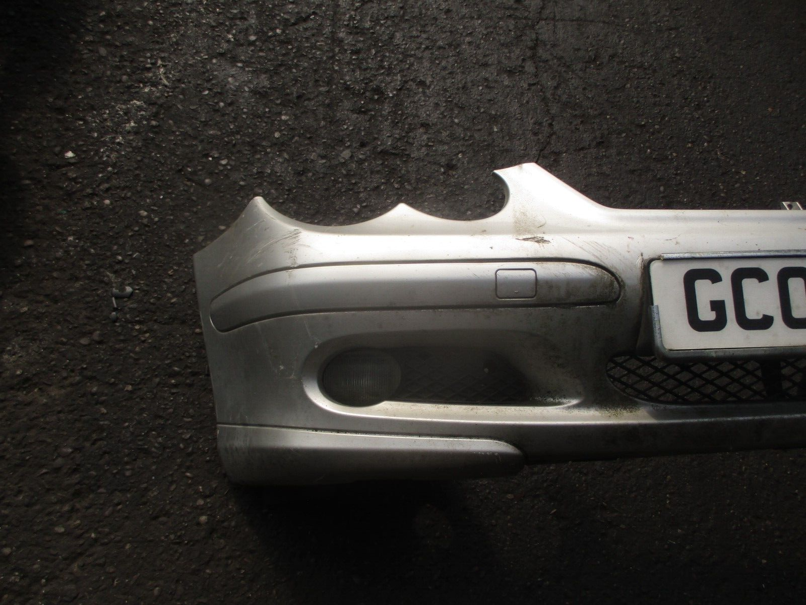 2002 MERCEDES C CLASS COUPE CL203 FRONT BUMPER WITH GRILLES SILVER