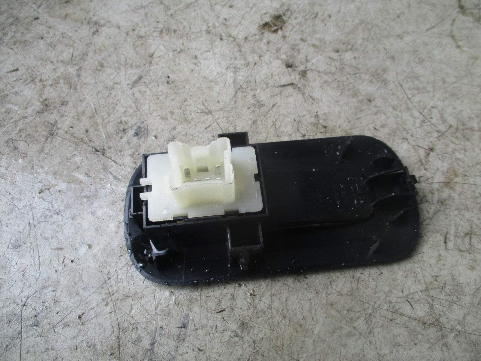 2023 RENAULT MASTER NSF PASSENGER SIDE WINDOW SWITCH 2444203X