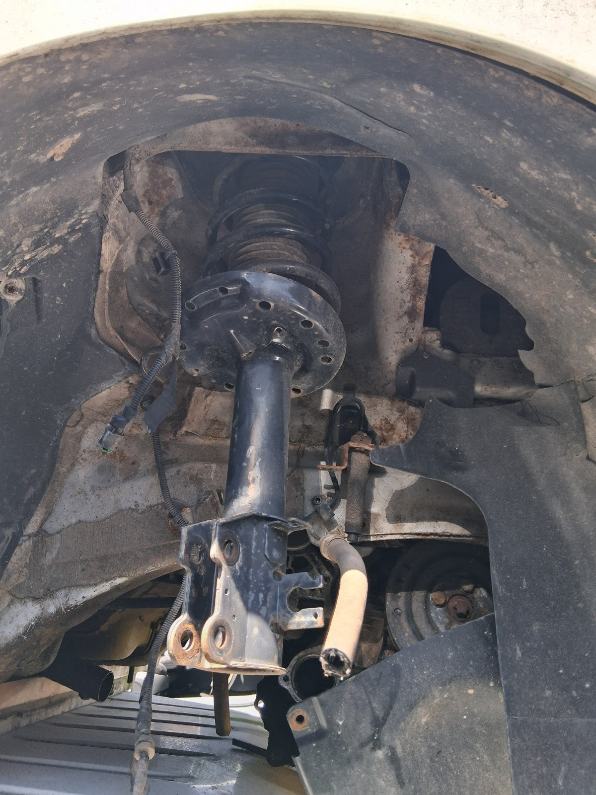 2015 PEUGEOT BIPPER OSF DRIVER SIDE FRONT SHOCK ABSORBER