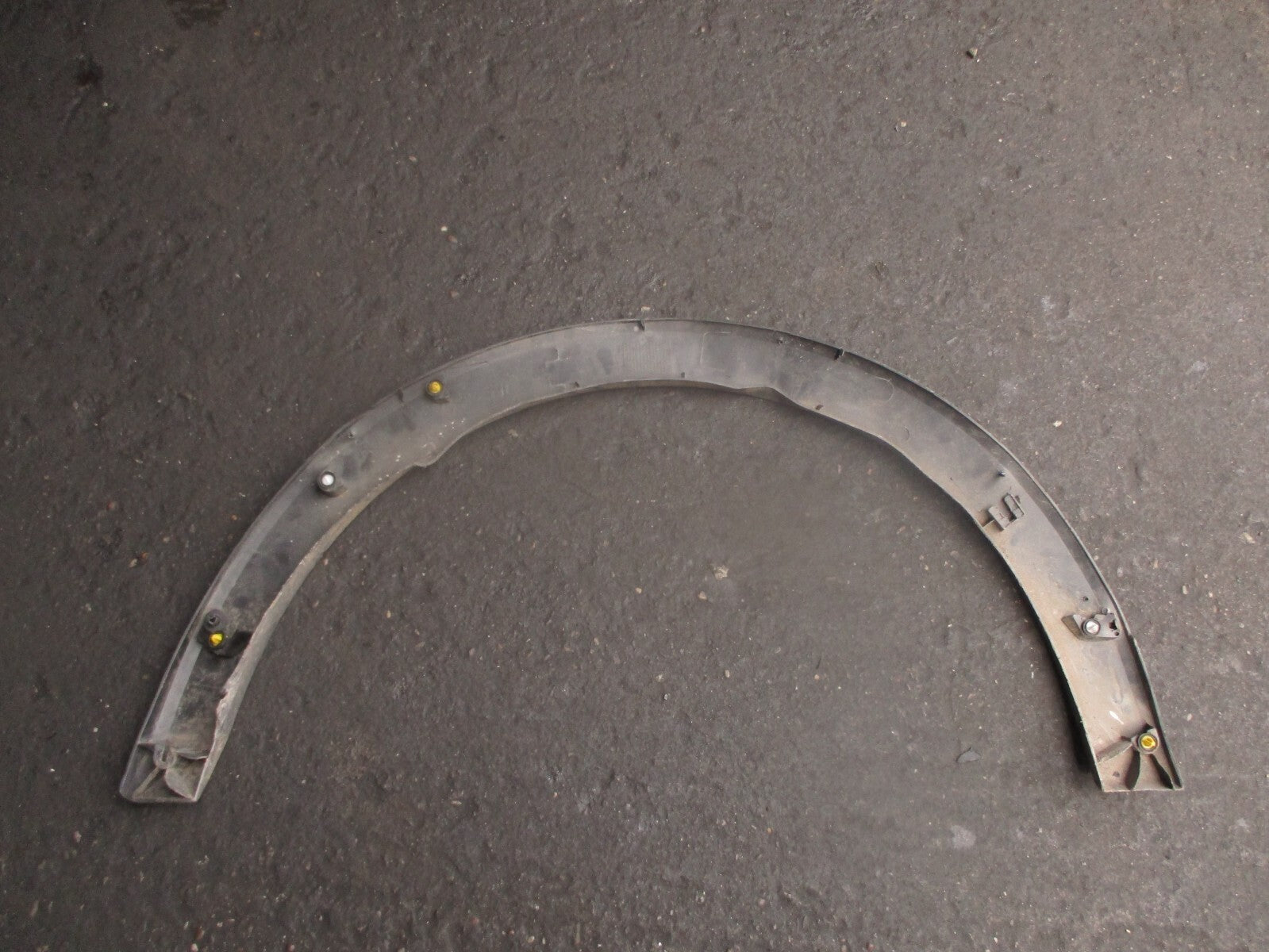 2021 FORD TRANSIT 350 MK8 NSR PASSENGER REAR LEFT WHEEL ARM TRIM BK31V280K97AHW