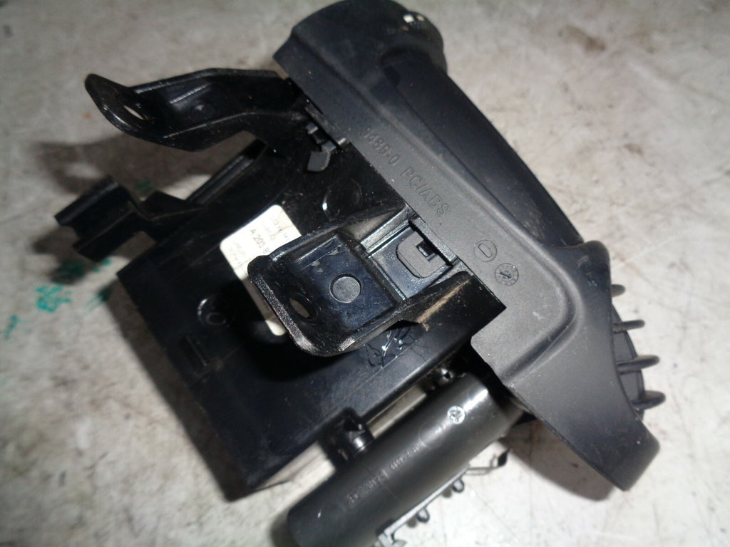 MERCEDES BENZ C-CLASS CL203 COUPE 2006 OS DRIVER SIDE AIR VENT A2038302854
