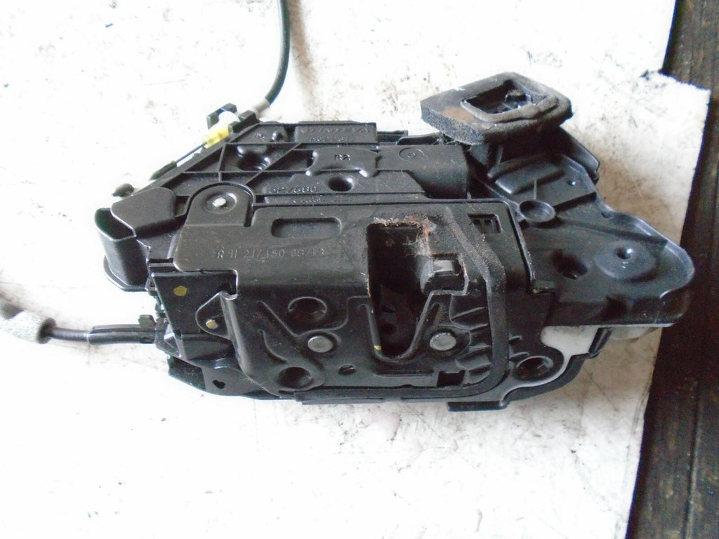 VOLKSWAGEN POLO 2014 MK5 OSF FRONT DRIVER SIDE DOOR LOCK MECHANISM 5K2837016