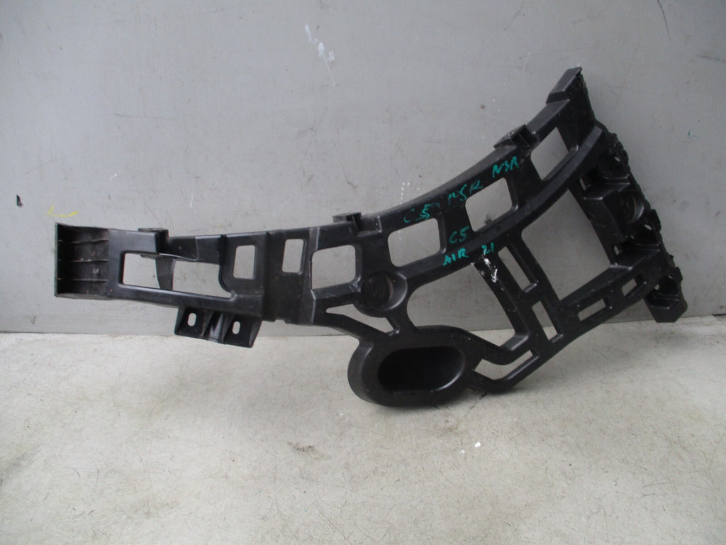 2020 CITROEN C5 AIRCROSS NS PASSENGER SIDE REAR BUMPER BRACKET HOLDER 9833400080