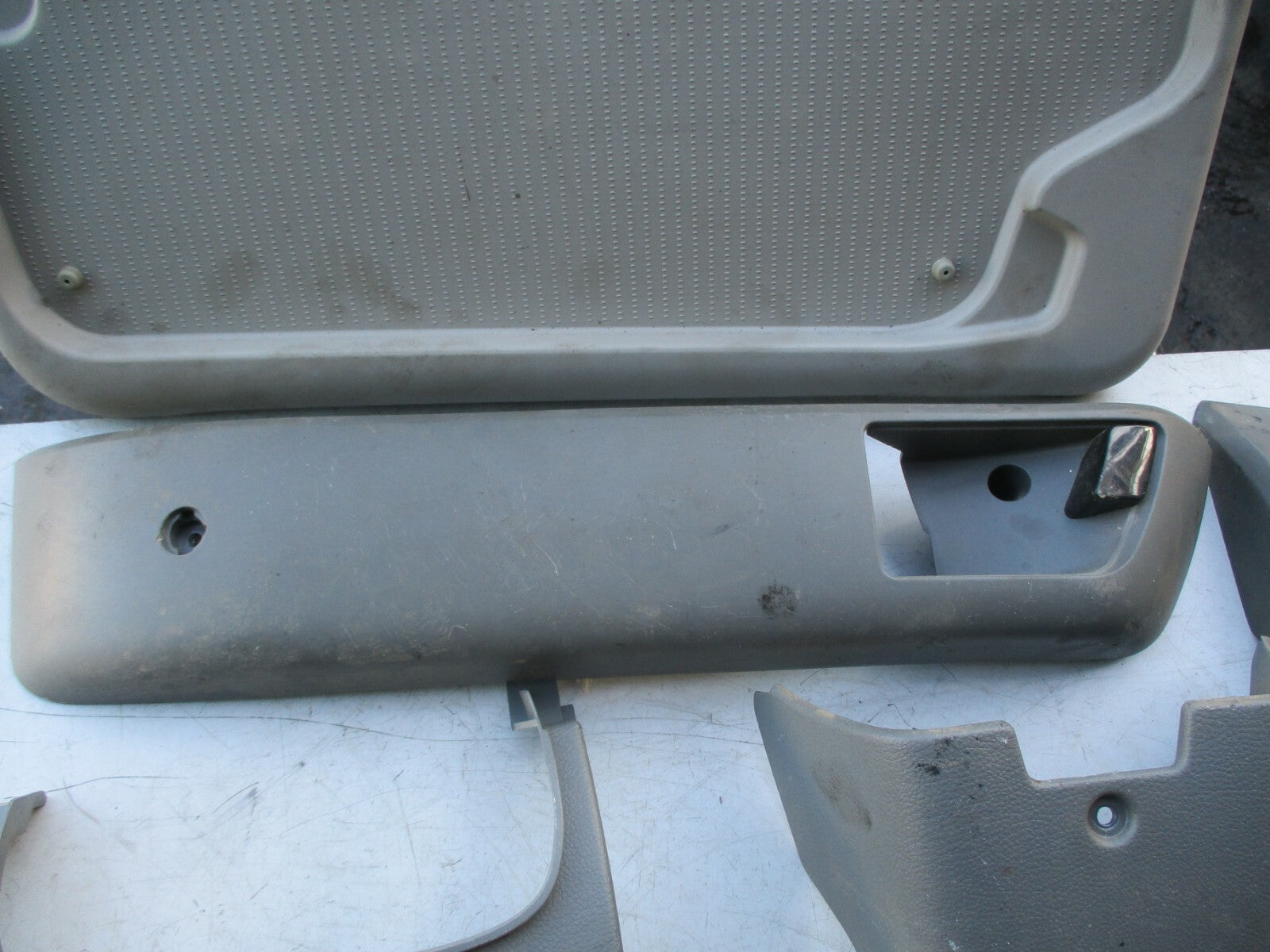 LDV MAXUS VAN 2005 INTERIOR DASH DOOR PLASTIC SURROUND TRIM PANEL COVER SET