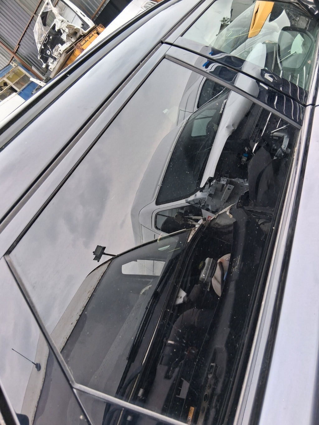 2024 RANGE ROVER VELAR P400e OSR DRIVER REAR WINDOW GLASS