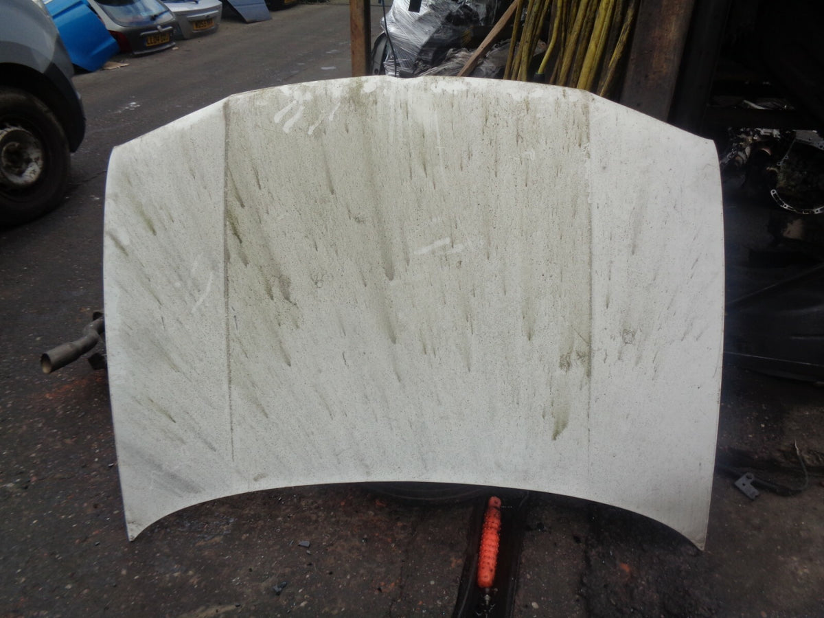 VW VOLKSWAGEN MK4 GOLF 1998-2004 FRONT COMPLETE BONNET HOOD WHITE