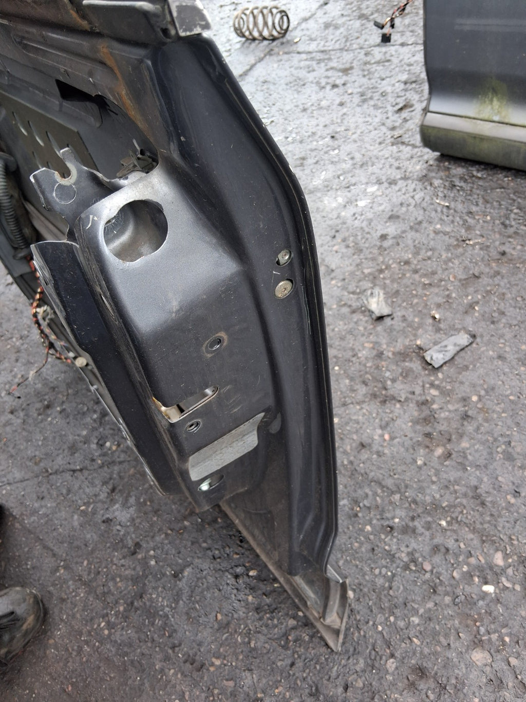 2003 PORSCHE CAYENNE MK1 OSF DRIVER SIDE FRONT DOOR BARE TITAN GREY D7Z