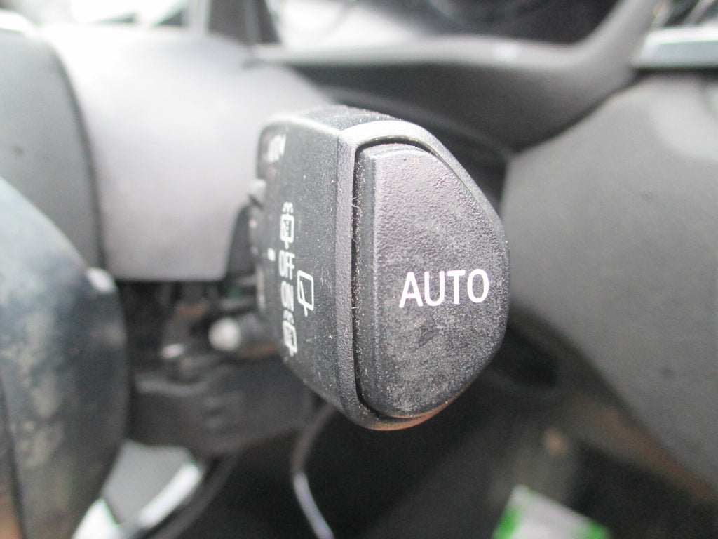 BMW X1 2018 F48 WIPER INDICATOR STALK SWITCH SQUIB UNIT