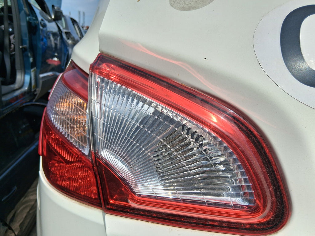 2013 NISSAN QASHQAI J10 FACELIFT NSR PASSENGER SIDE REAR LEFT INNER TAIL LIGHT