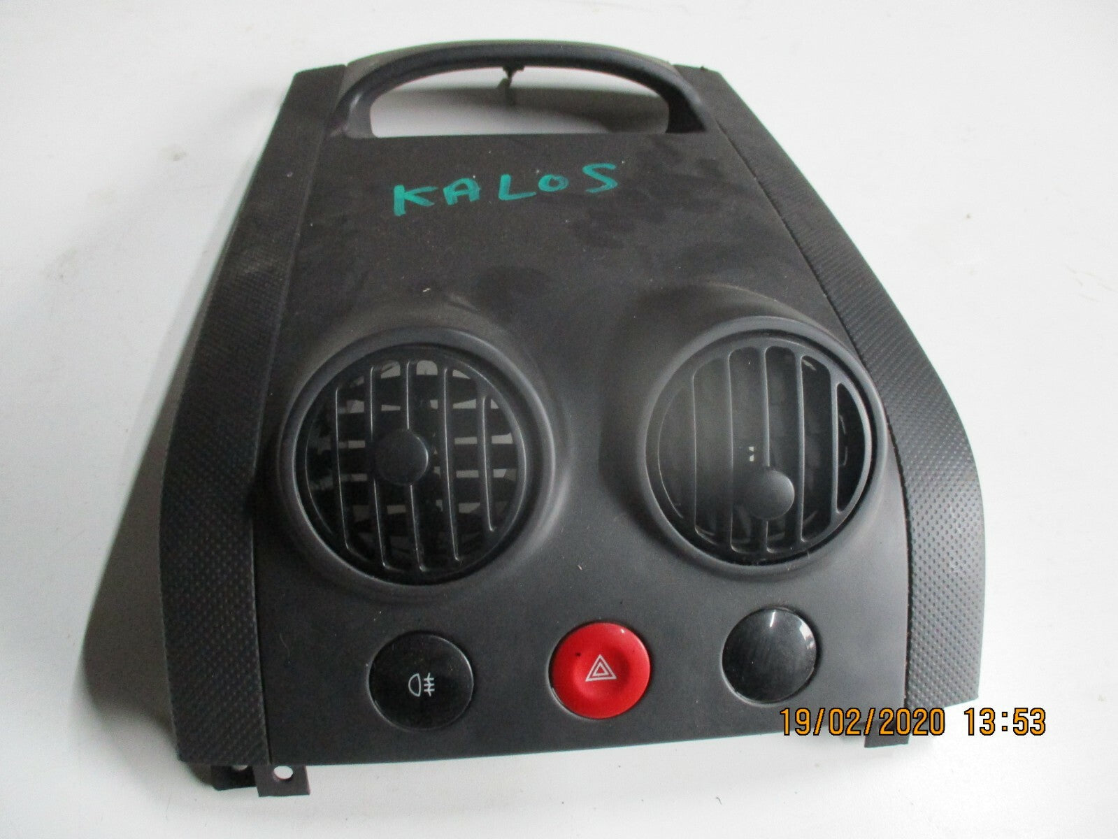 CHEVROLET KALOS 2007 DASHBOARD AIR VENT SWITCH SURROUND PLASTIC TRIM 96537685