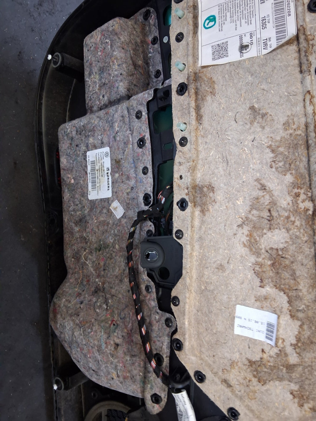 2019 VW VOLKSWAGEN PASSAT B8 OSF DRIVER SIDE FRONT RIGHT DOOR CARD