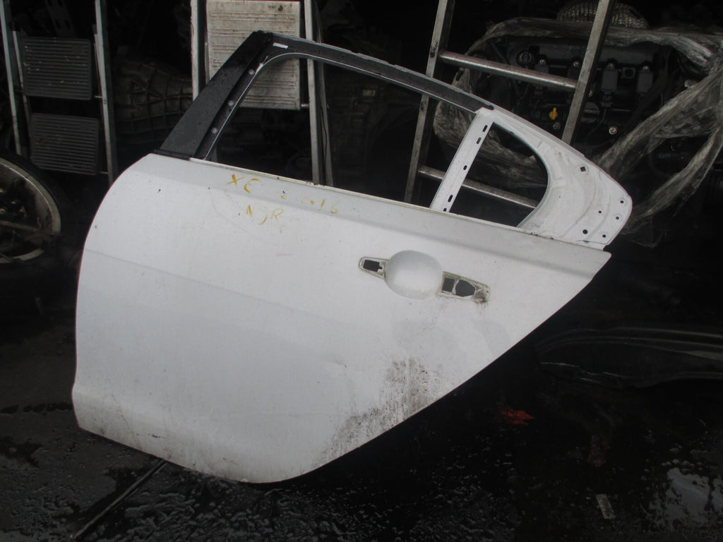 2015 JAGUAR XE R-SPORT NSR PASSENGER SIDE REAR BARE DOOR GLACIER WHITE