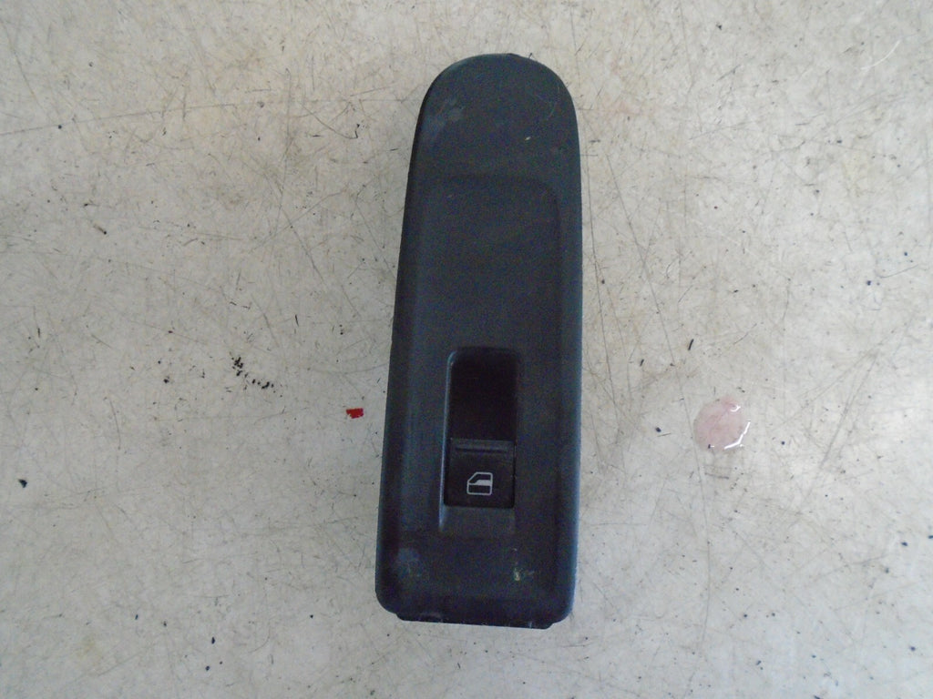 VOLKSWAGEN GOLF MK6 2010 PASSENGER SIDE DOOR SWITCH 5K0867256