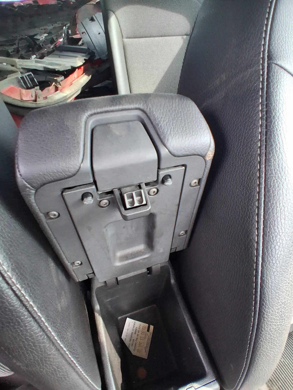 2015 VAUXHALL ASTRA J LEATHER CENTRE CONSOLE ARMREST ONLY