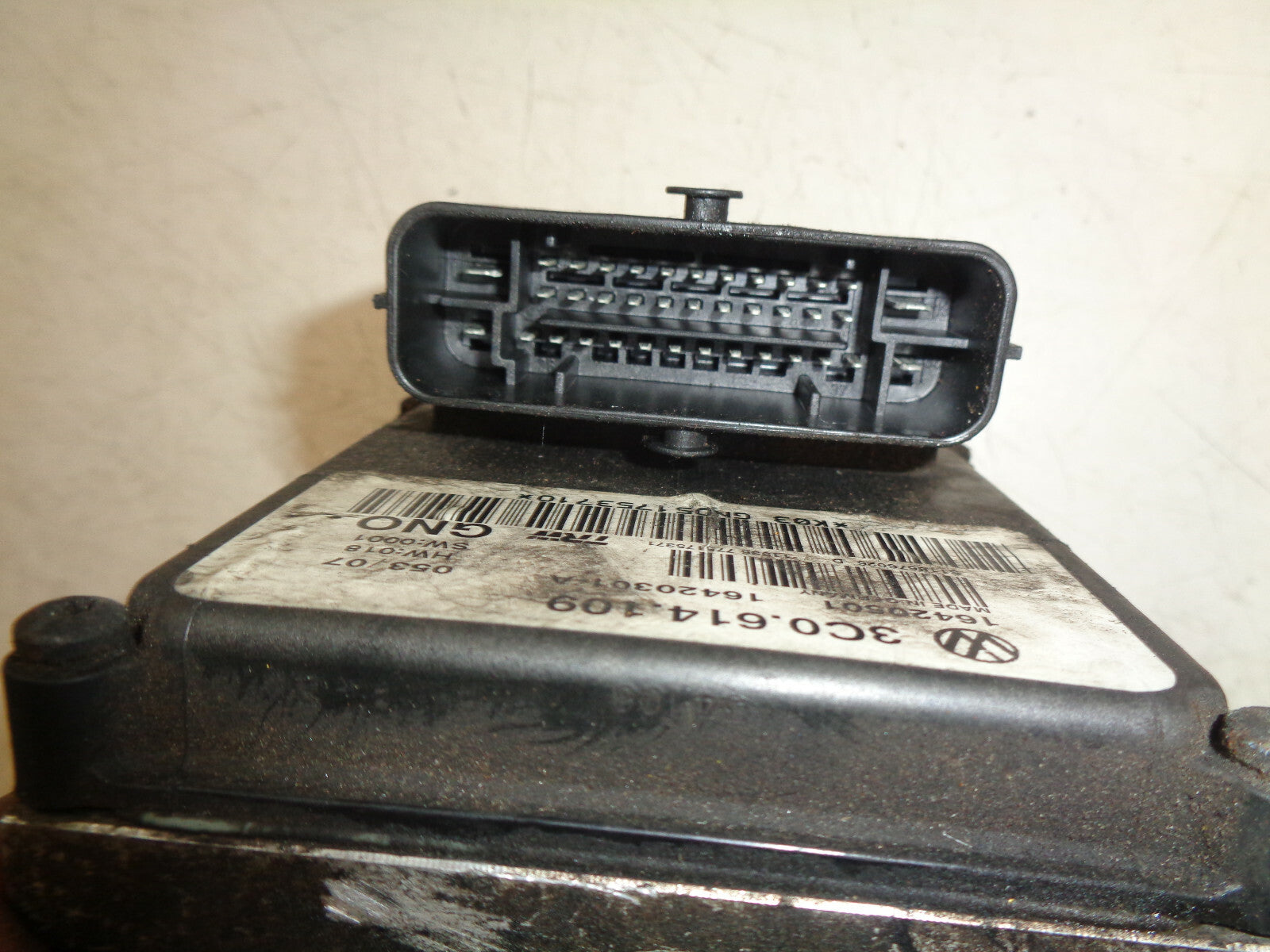 VW VOLKSWAGEN PASSAT B6 2007 ABS PUMP & MODULE 3C0614109