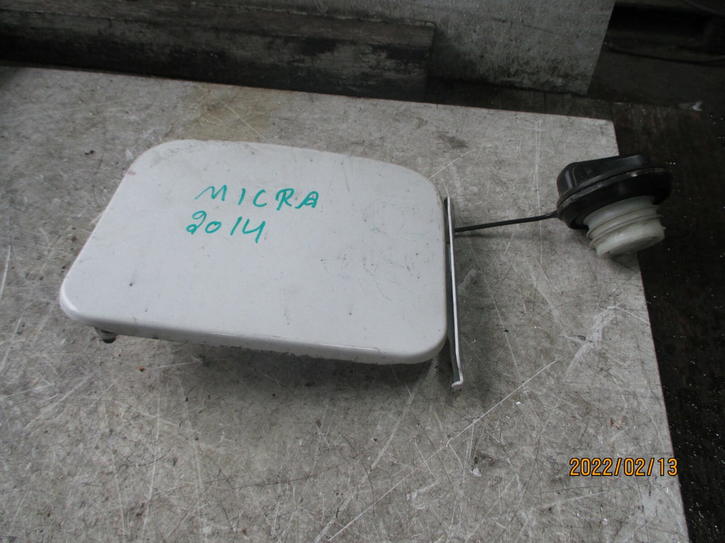 NISSAN MICRA K13 2014 FUEL FILLER FLAP WHITE