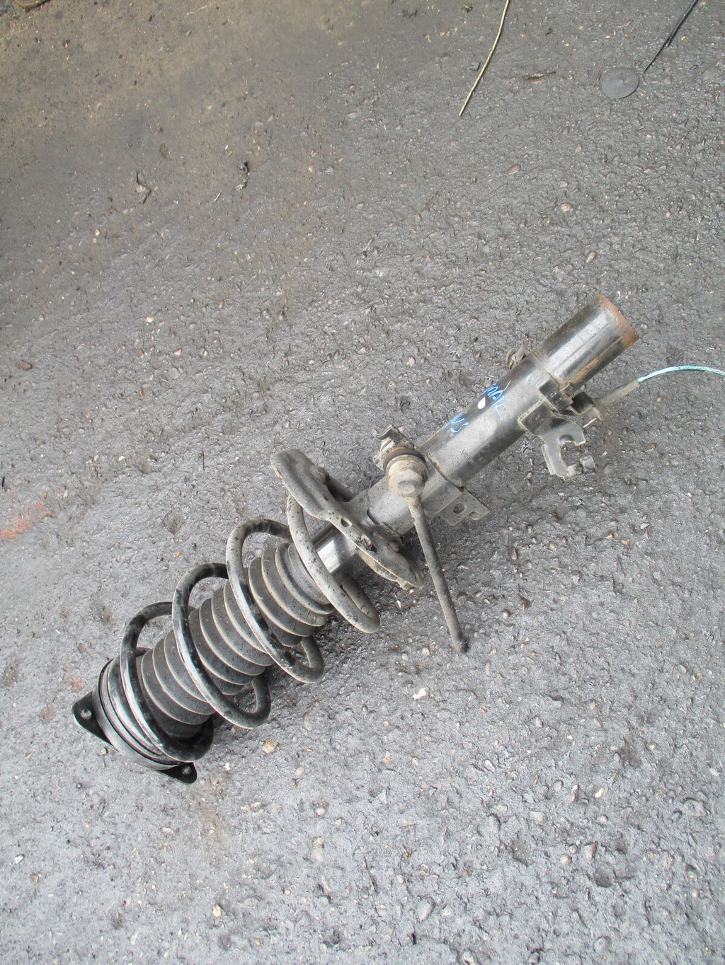 2020 NISSAN X TRAIL T32 1.3 PETROL NSF PASSENGER SIDE FRONT SHOCK ABSORBER