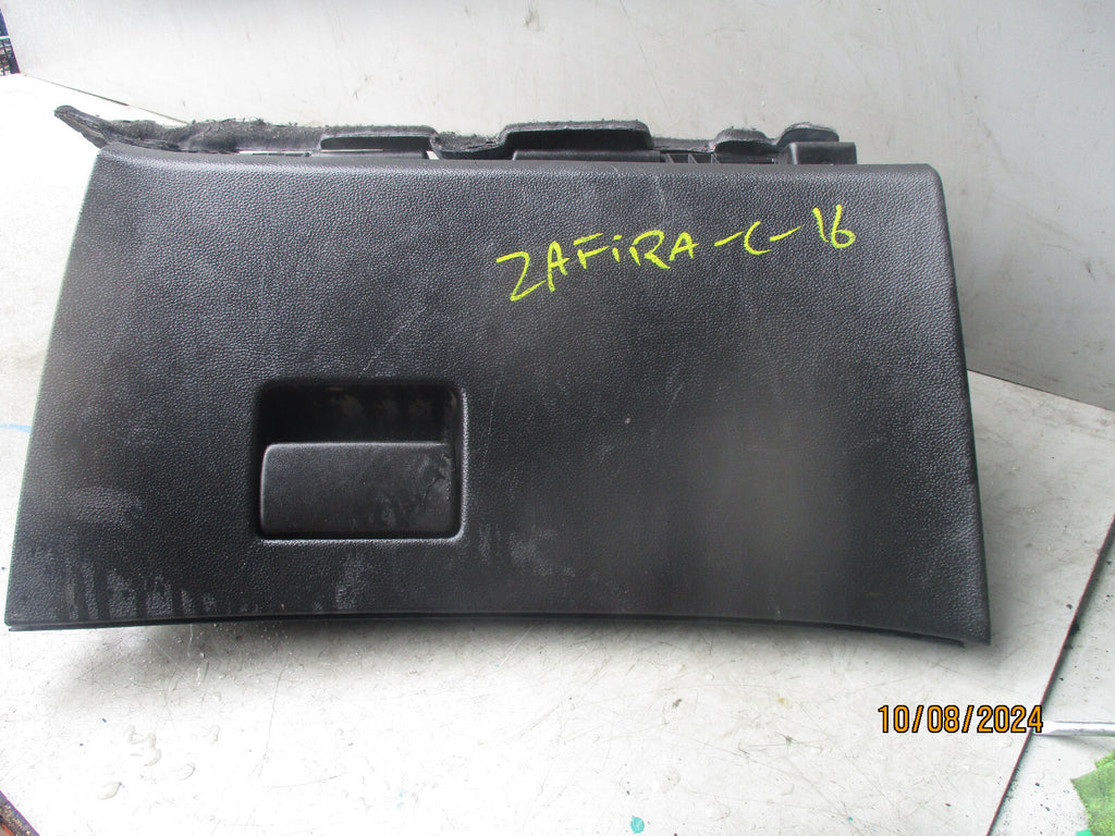 2016 VAUXHALL ZAFIRA C TOURER DASHBOARD GLOVEBOX STRORAGE COMPARTMENT