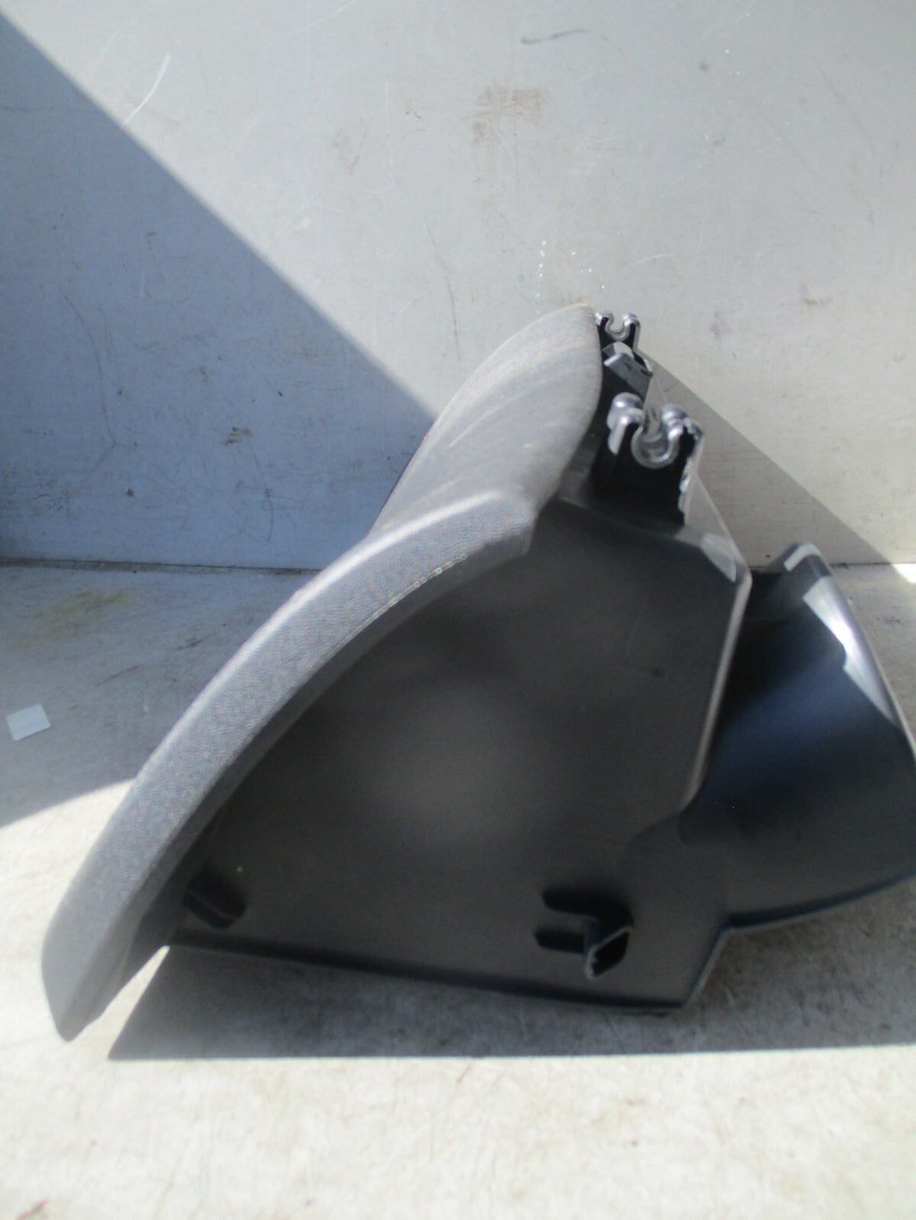 2019 PEUGEOT 108 NSF PASSENGER FRONT GLOVE BOX STORAGE COMPARTMENT 555500H020