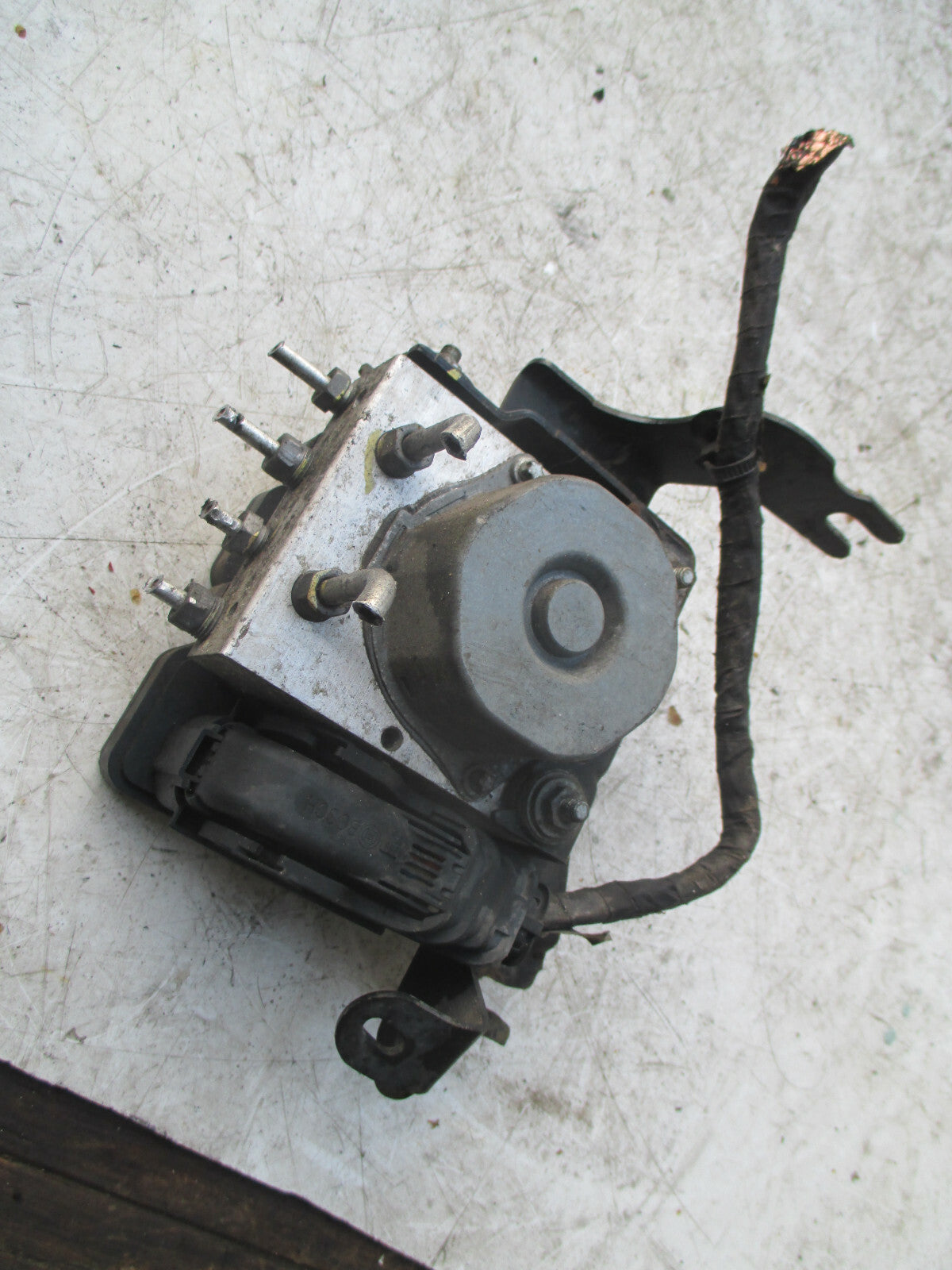 DACIA SANDERO 2015 MK2 1.5 DIESEL ABS PUMP & MODULATOR 476605492R