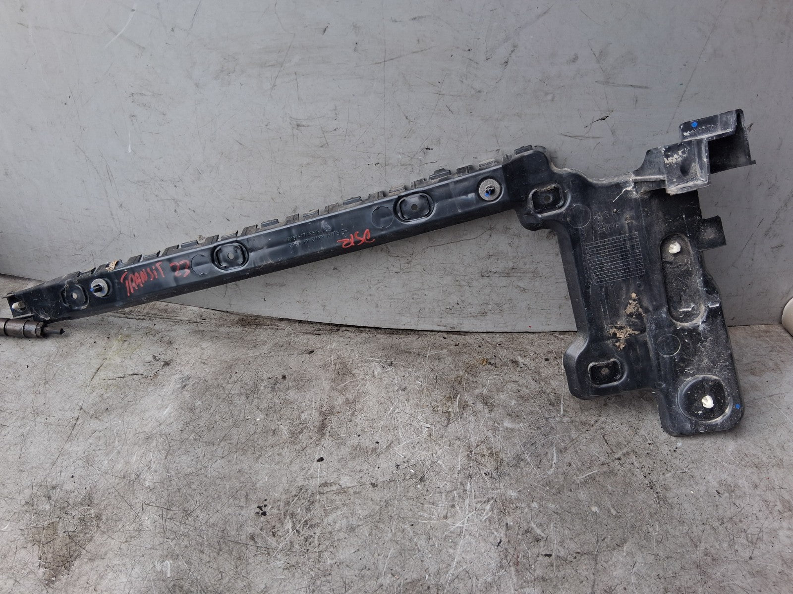 2023 FORD TRANSIT 350 MK8 OSR DRIVER SIDE REAR RIGHT BUMPER BRACKET BK3117A881