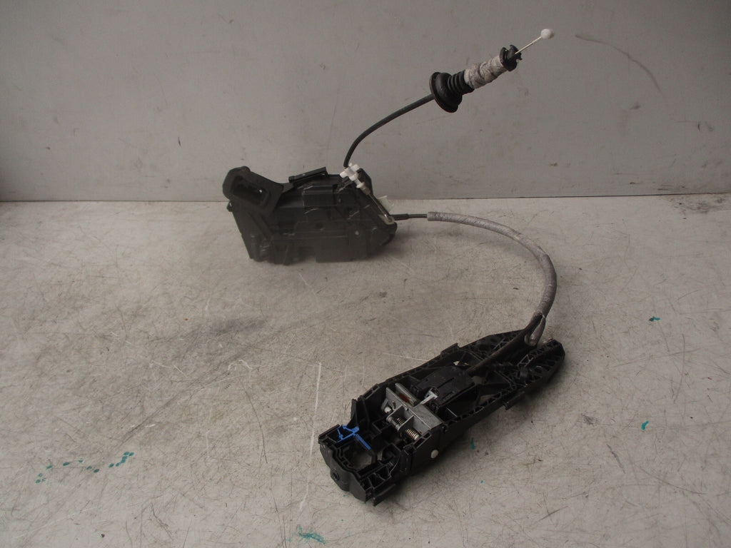 2016 VOLKSWAGEN POLO MK5 NSR PASSENGER SIDE REAR DOOR LOCK MECHANISM 6R4839015