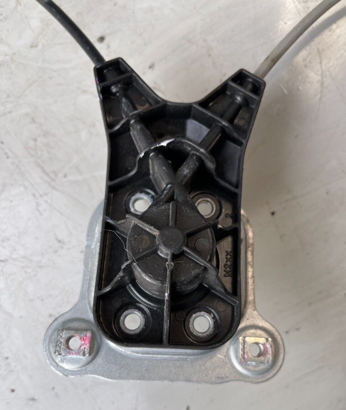 VAUXHALL VIVA REAR PASSENGER SIDE WONDOW REGULATOR 424399482