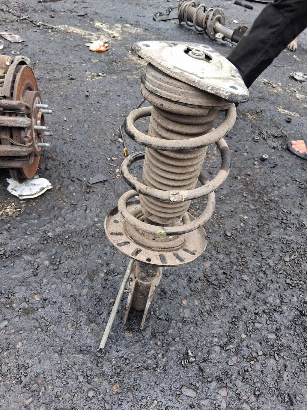 2023 CITROEN BERLINGO MK3 1.5 DIESEL NSF PASSENGER SIDE FRONT SHOCK ABSORBER
